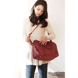 ladies leather messenger bag