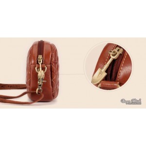 brown lightweight messenger bag