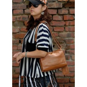 womens Leather messenger bag