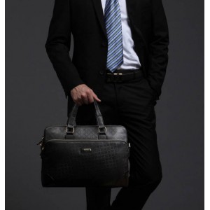 Leather weekend bag for men