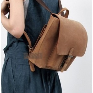 Leather rucksack khaki